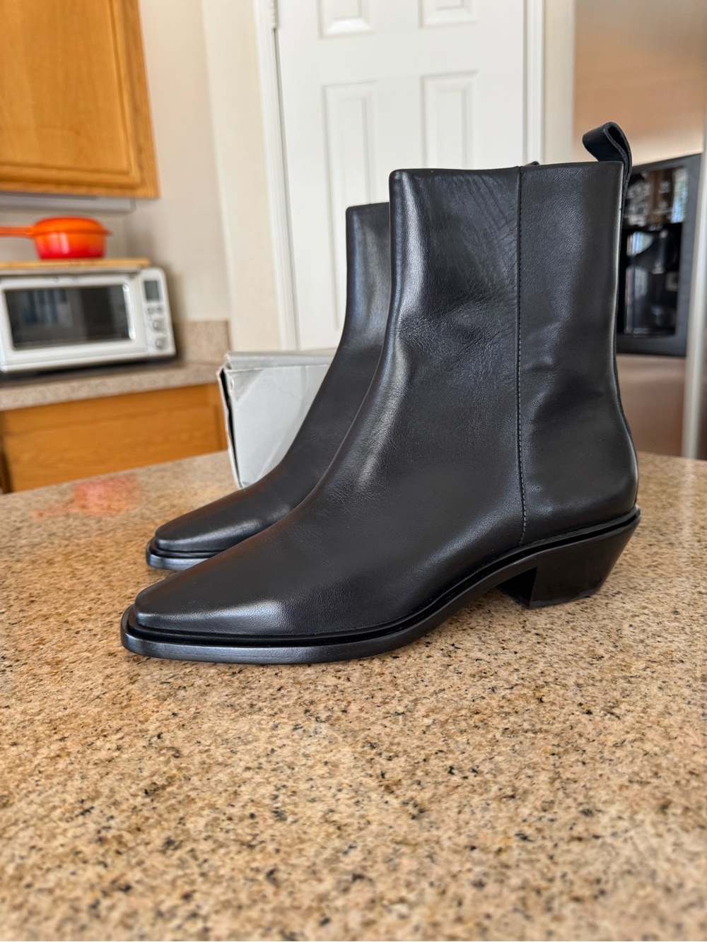 Everlane The Havana Boot Black Leather 9.5 Brand New in Box - Picture 6 of 11